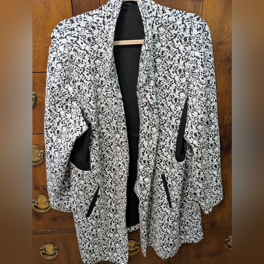 Courtenay black and White textured open jacket/cardigan